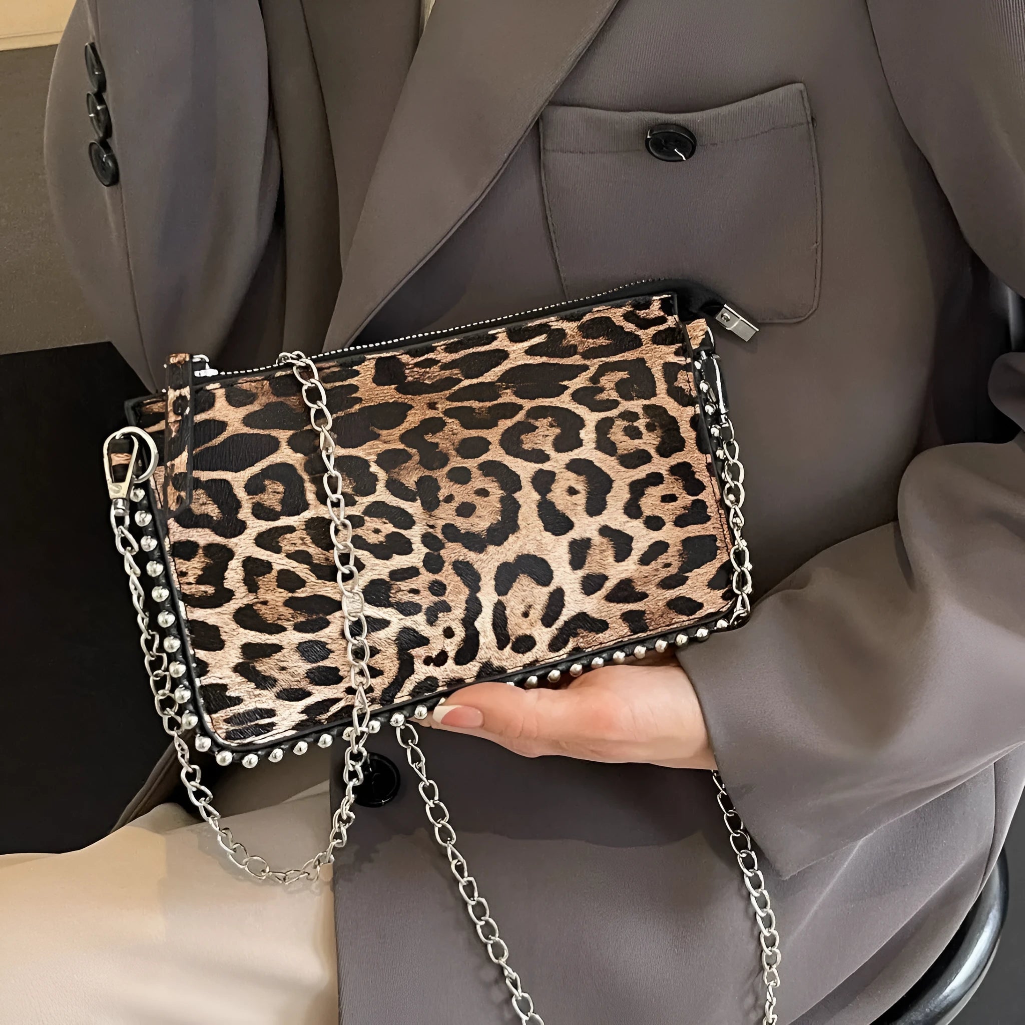 Western style niche casual crossbody underarm women's bag in dark brown PU with chain detail and single strap