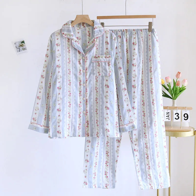Japanese sweet ladies' cotton gauze two-piece homewear set with long sleeves and trousers in a striped pattern.