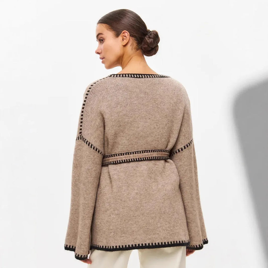 Lace-up knitted cardigan sweater in camel colour with loose fit and long sleeves