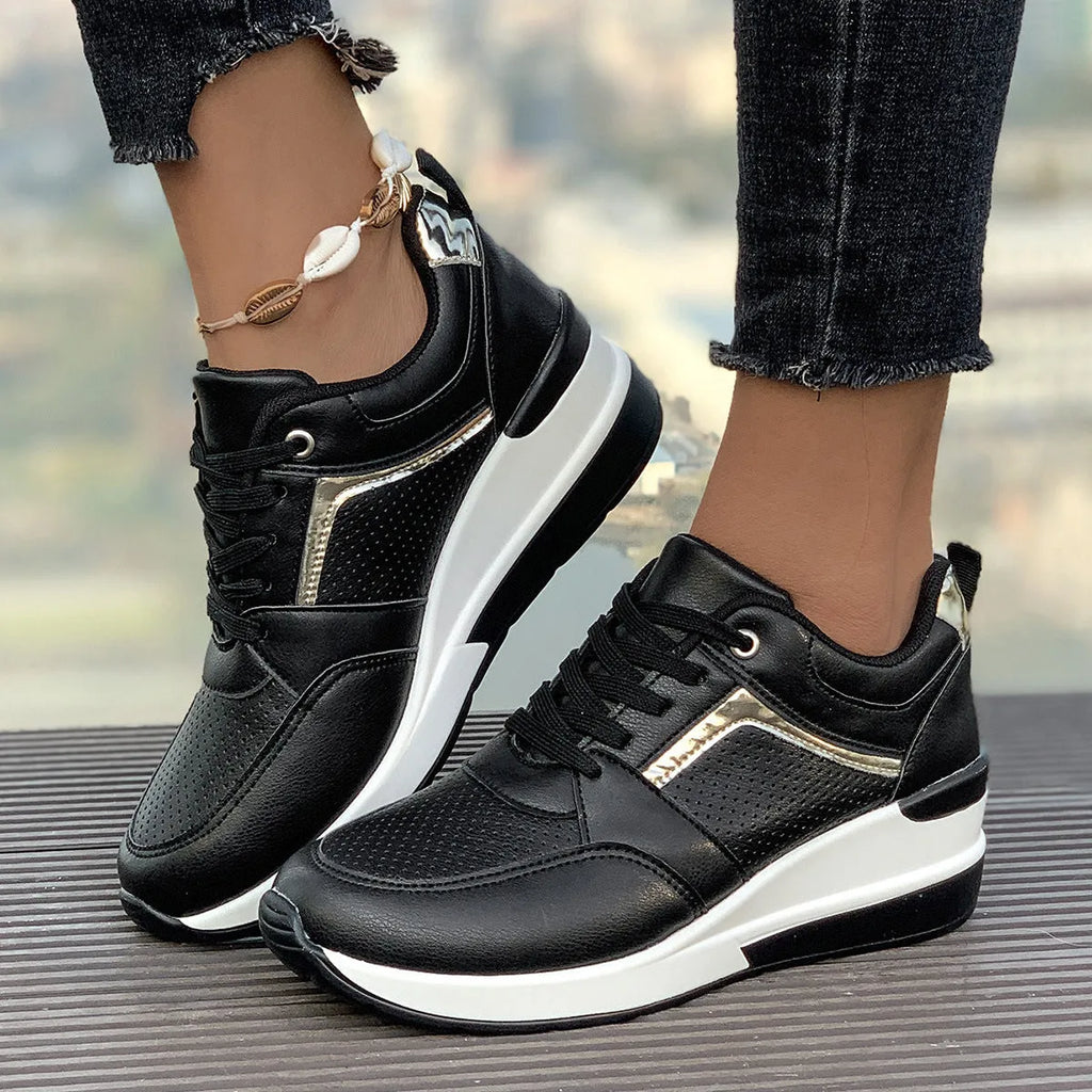 Women's wedge platform sports casual shoes in beige with rubber sole and lace-up closure