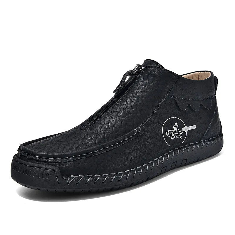 Men's low-top slip-on loafers in black brown or grey with round toe and rubber sole