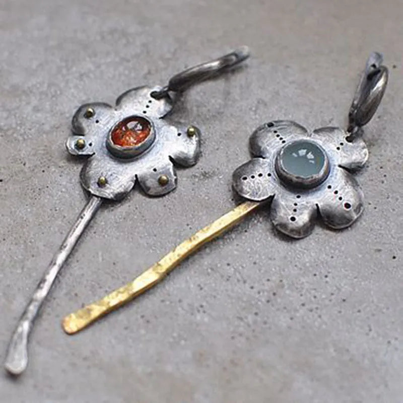 Fashion retro two-tone flower long earrings for women, asymmetrical two-colour alloy drop earrings with electroplated finish