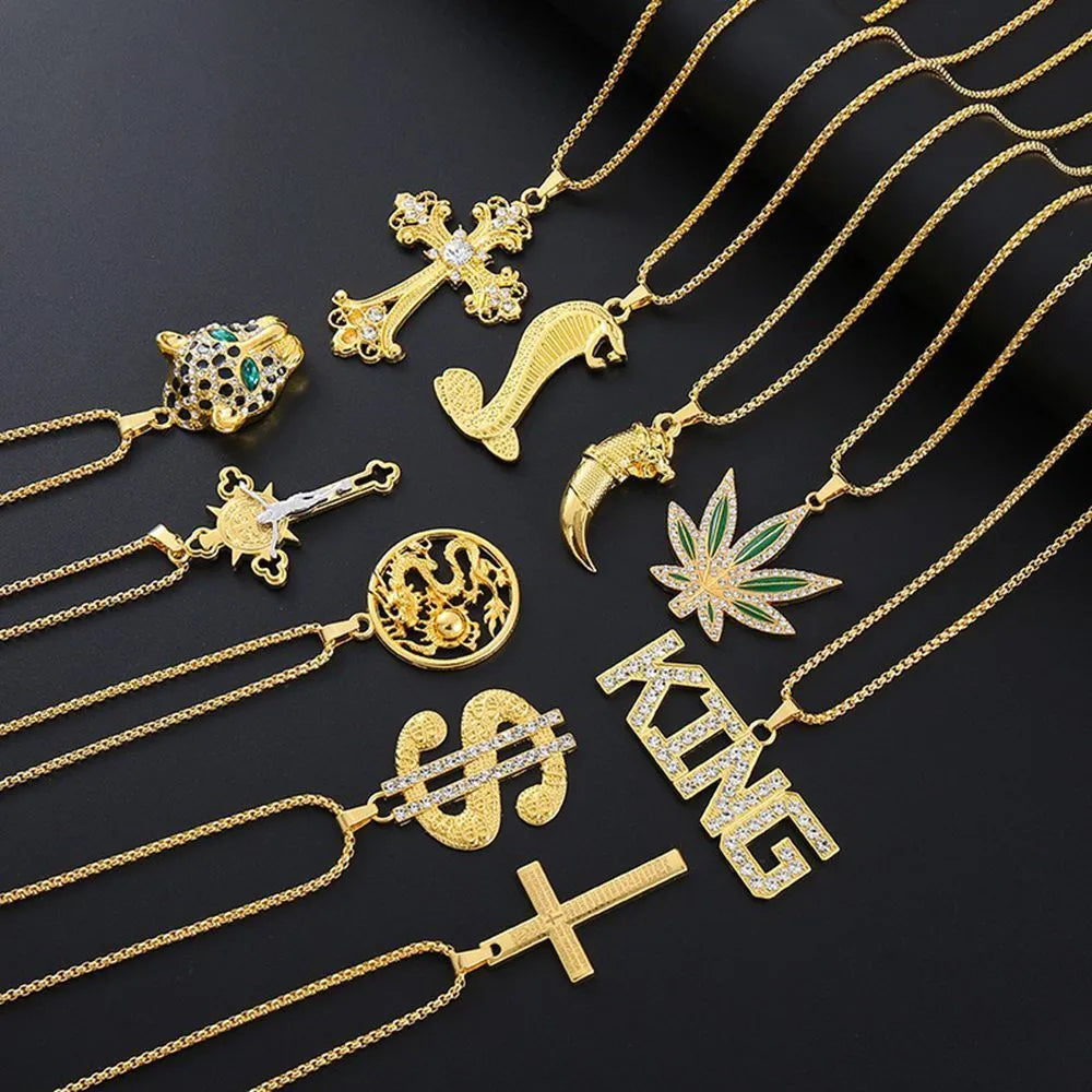 Gold-coloured geometric alloy pendant necklace for women with inlaid zircon stone details.