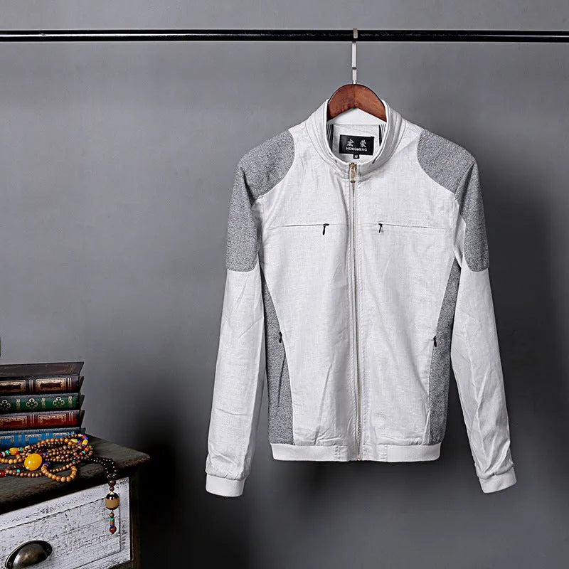 Men's heather grey thin linen jacket with a regular fit, shown on a model.