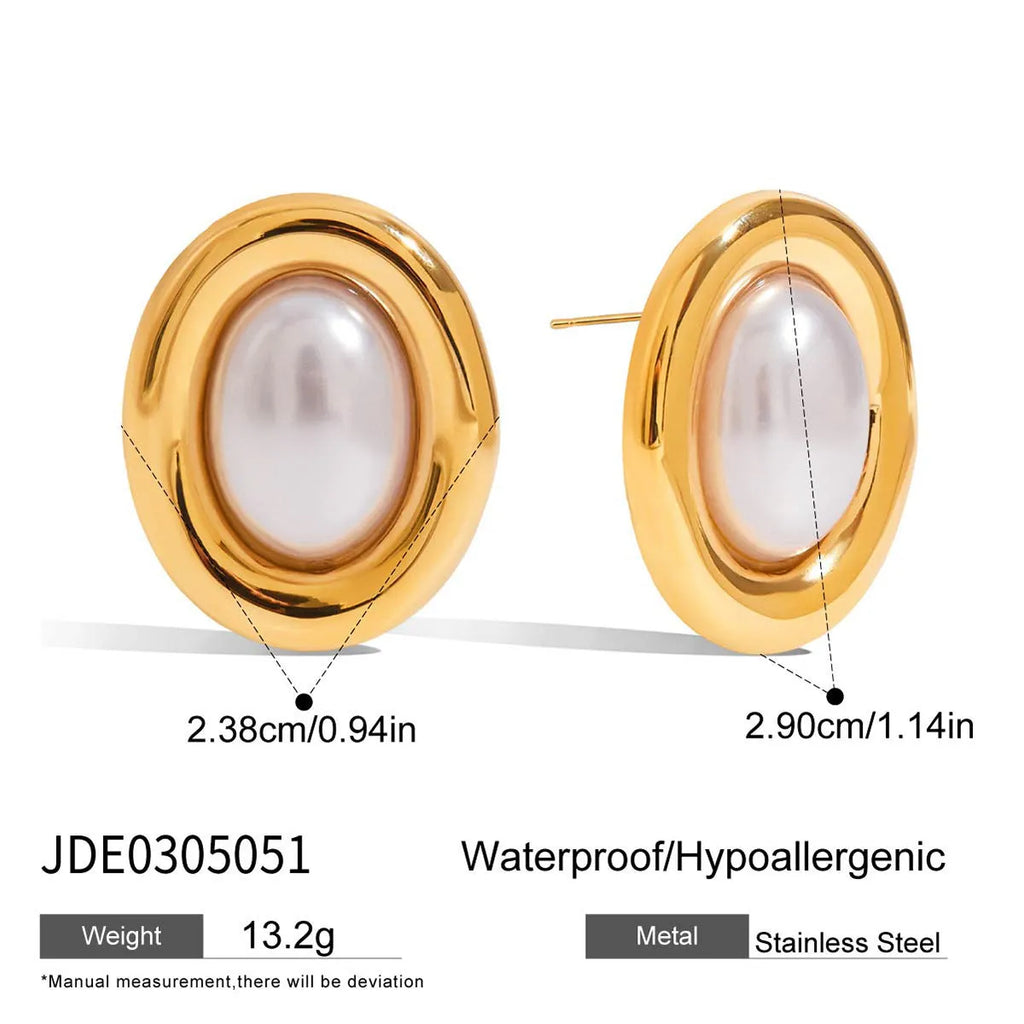 Stainless steel vintage pearl ear studs for women with electroplated finish in colour JDE0305051