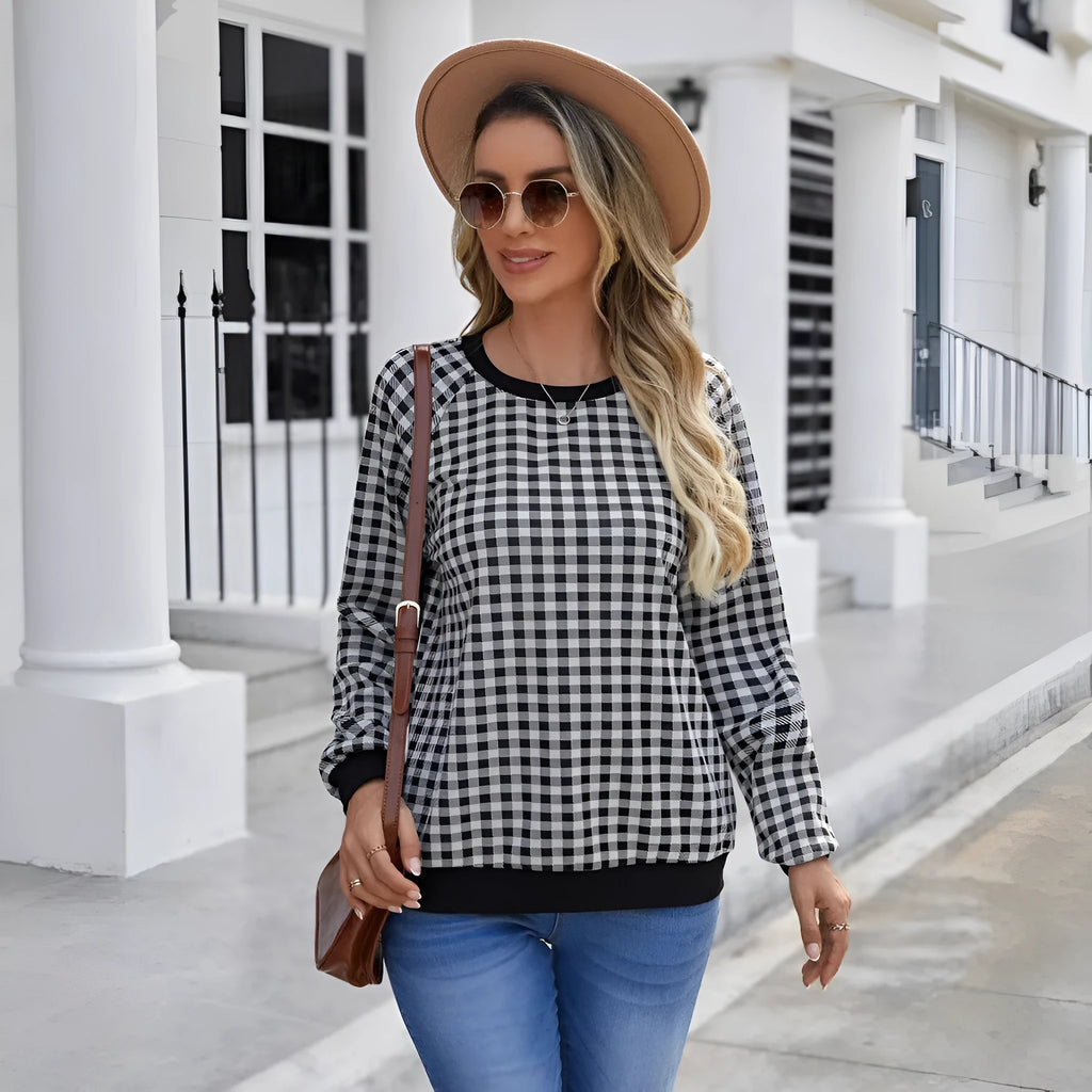 Black Japanese sweet plaid striped pullover sweater with long sleeves