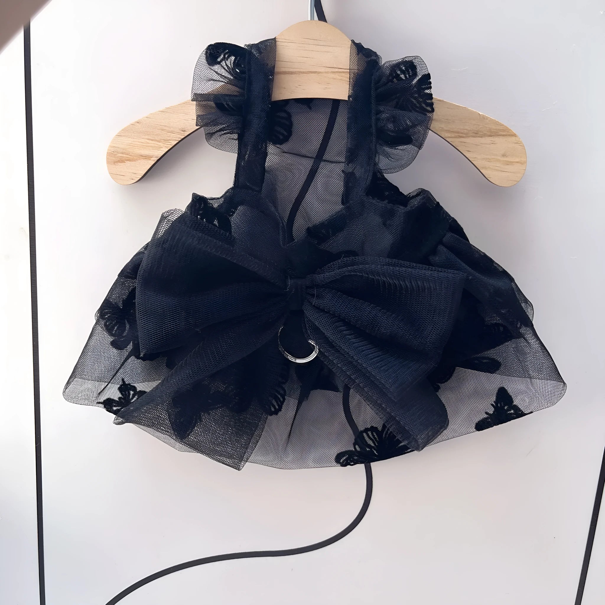 Black polyester princess tulle skirt for small dogs and cats on size chart