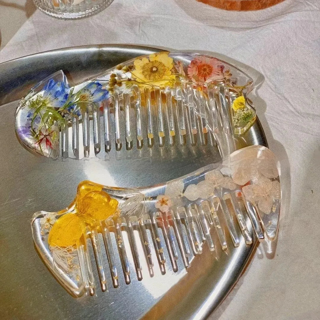 Crystal glue mirror glossy resin comb in three colour options 01 02 03 compact size under 10cm