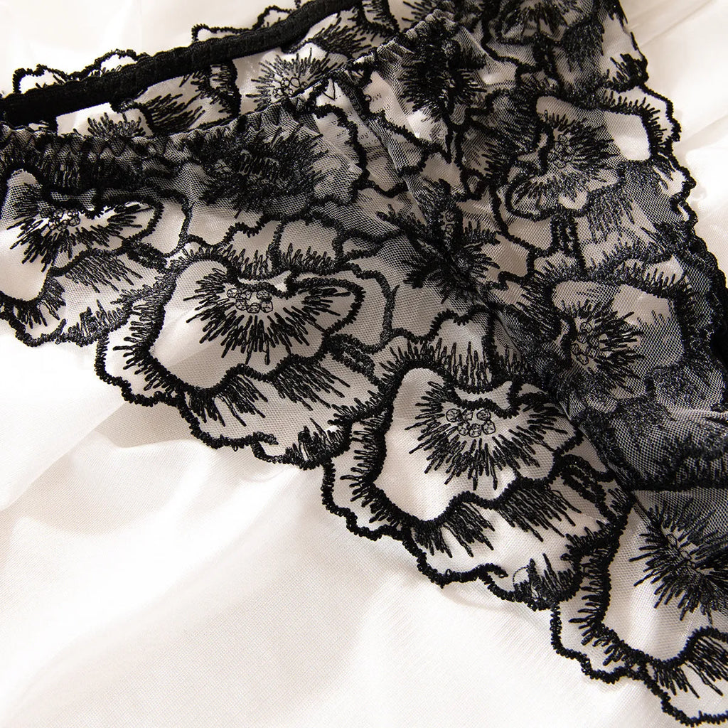 Women's black embroidered lace thin transparent steel ring underwear set bikini in polyester