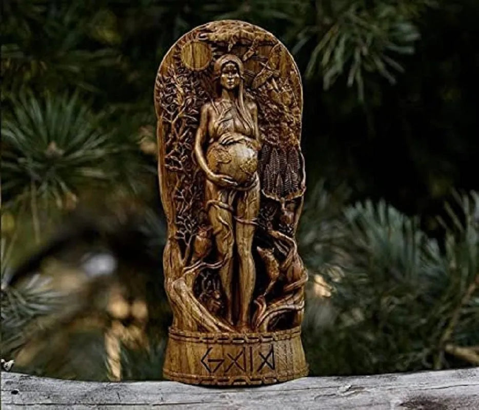 Synthetic resin Greek goddess statue measuring 9x3x22cm on a surface