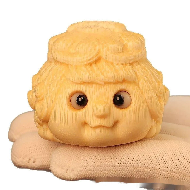 Solid bamboo carved golden Princess Toad ornament measuring 5.0cm, a cute style decorative figurine.