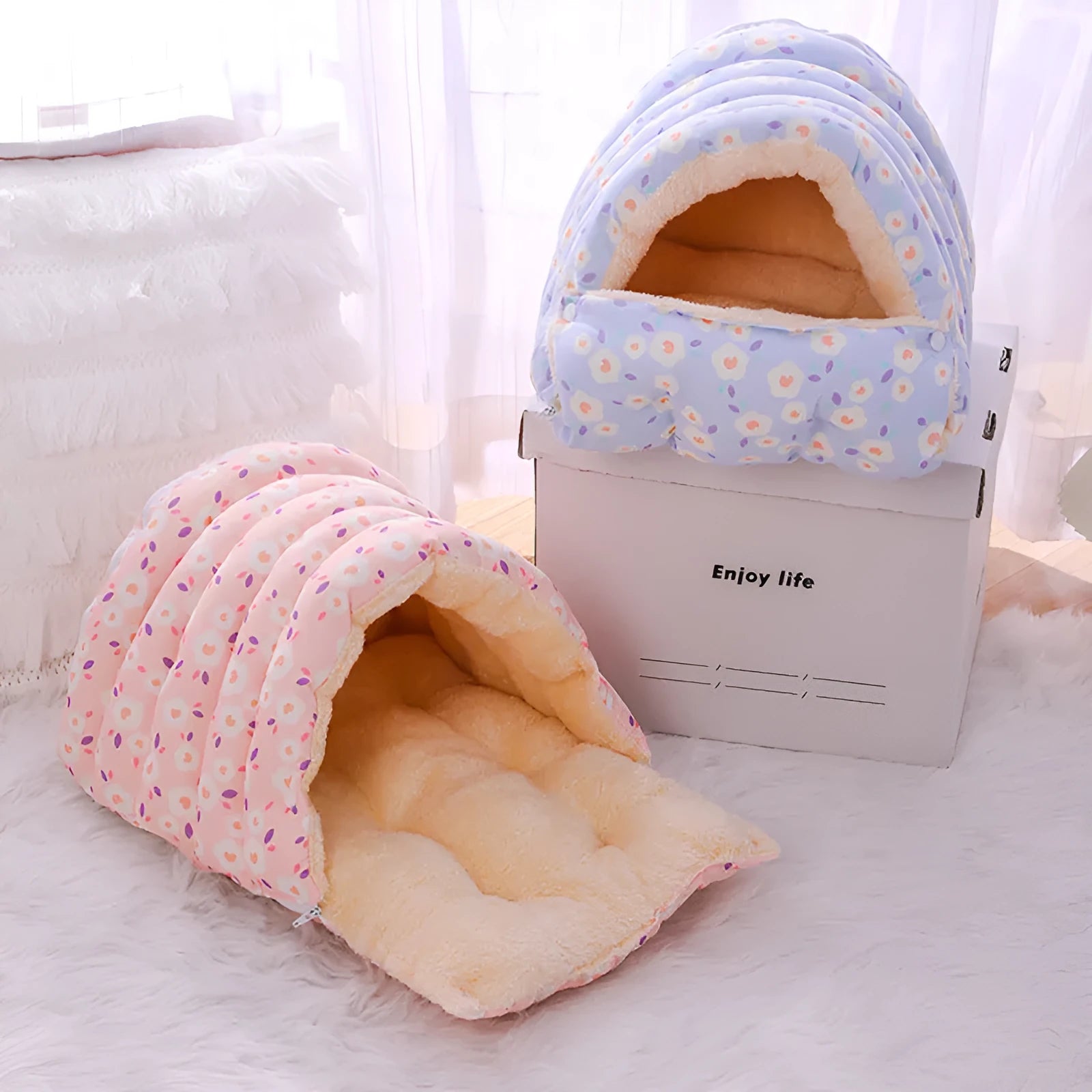 Winter cat nest with removable cloth cover, size M for cats under 15kg, pink small flower design