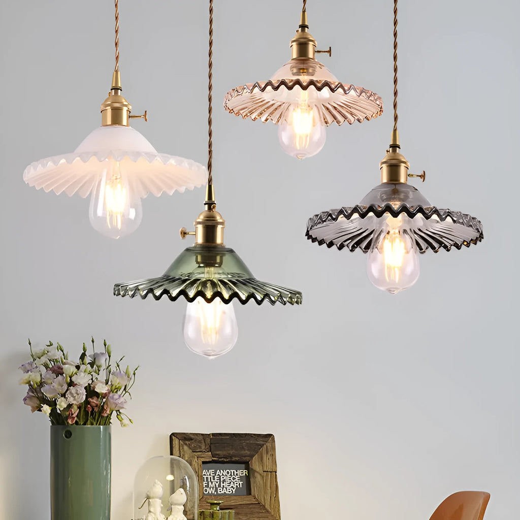 Nordic minimalist copper glass chandelier with amber glass shade and black chassis, adjustable height 1.2m