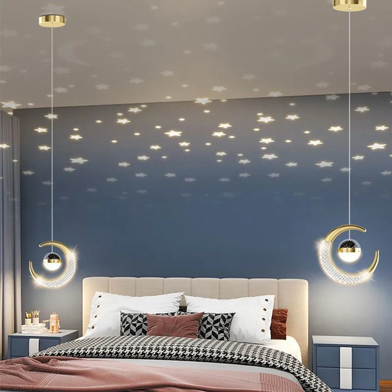 Adjustable pendant light in gold finish with three-colour dimming for living room and dining room