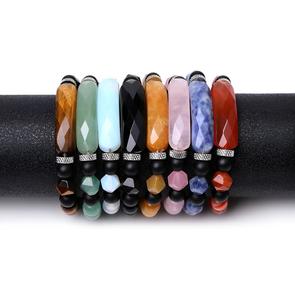 Handmade diamond-shaped agate bracelet with geometric design and fan elements