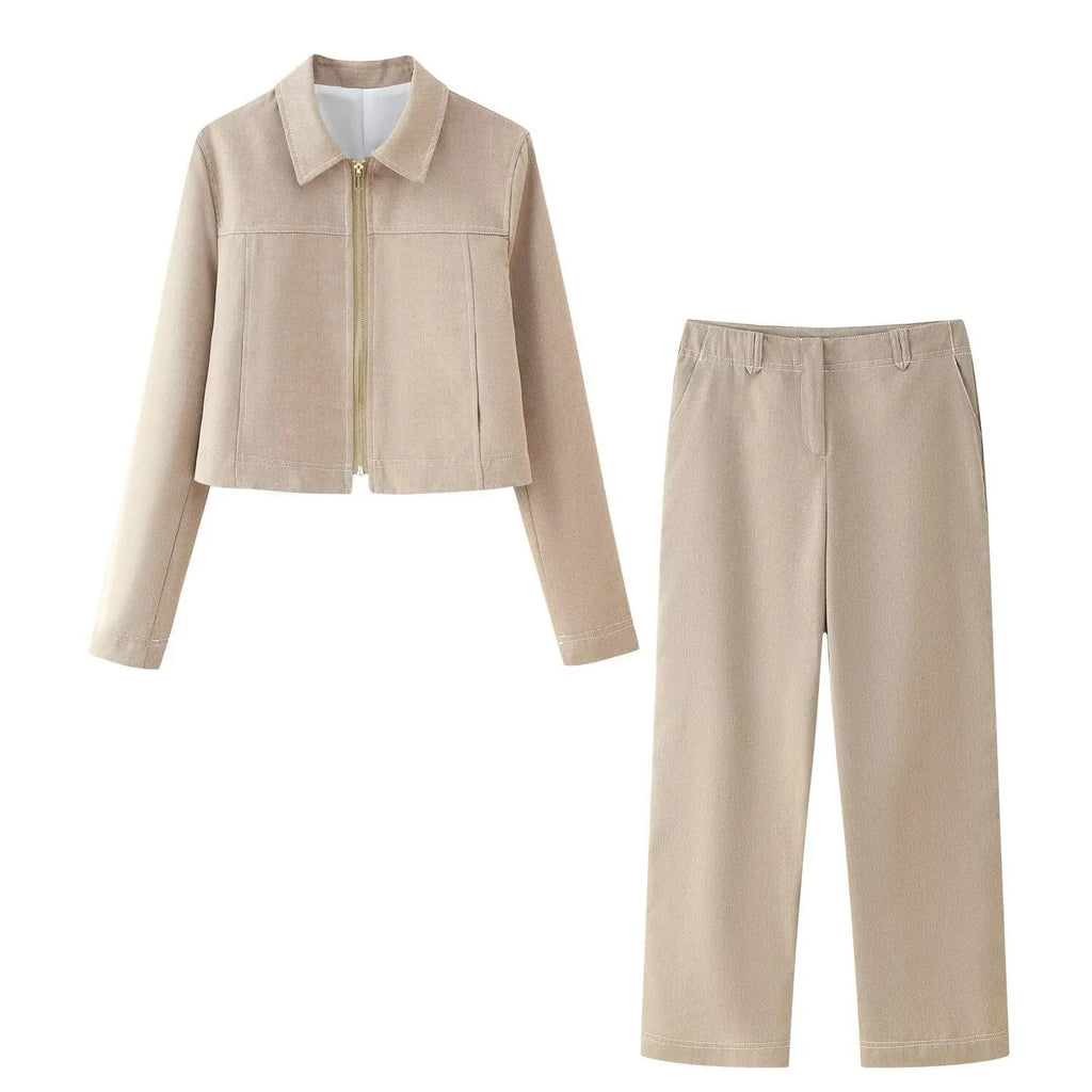 Women's herringbone pattern suit set with jacket and straight-leg trousers