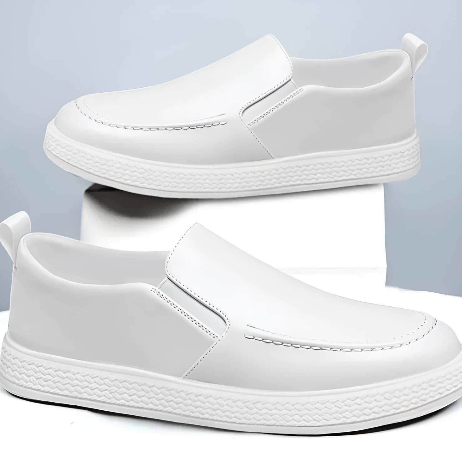 Men's summer kitchen working leather shoes in black with white bottom, round toe, solid colour flat sole