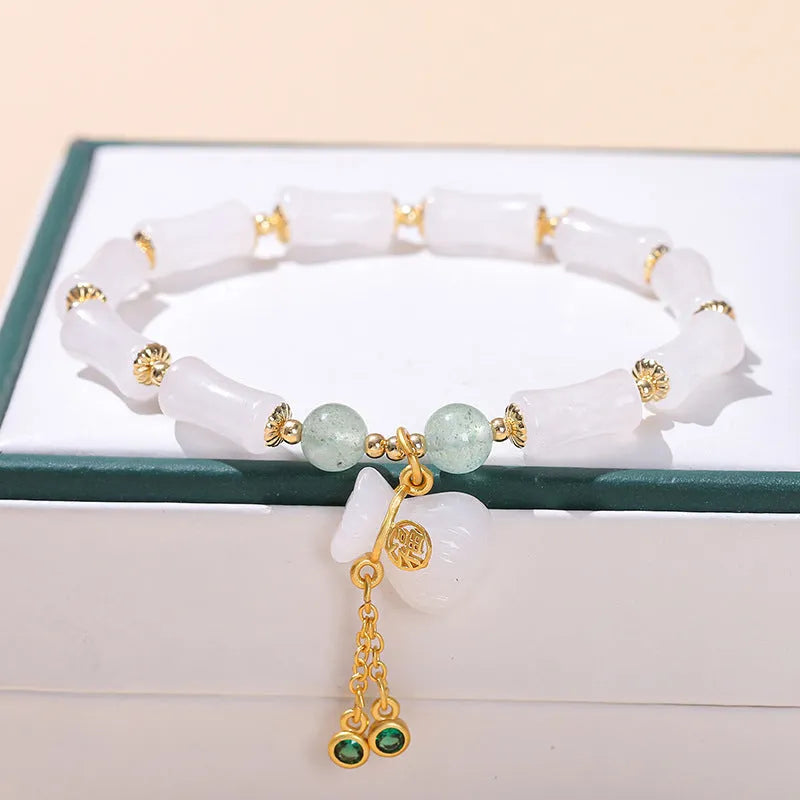 Natural crystal jade bracelet for women, green colour, handmade fresh style
