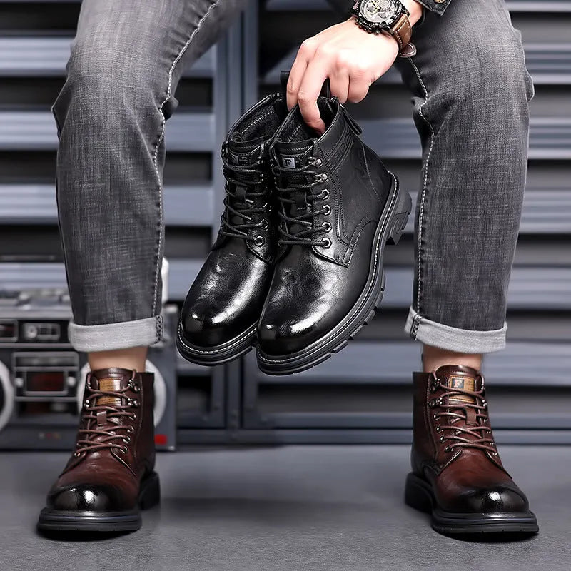 British style all-matching ankle boots in black patent leather with square heel and rubber sole, sizes 38-44