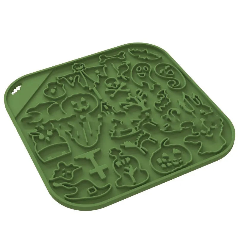 Anti-choke slow feeding dog bowl in edible silicone, Halloween green colour, square shape with raised internal patterns