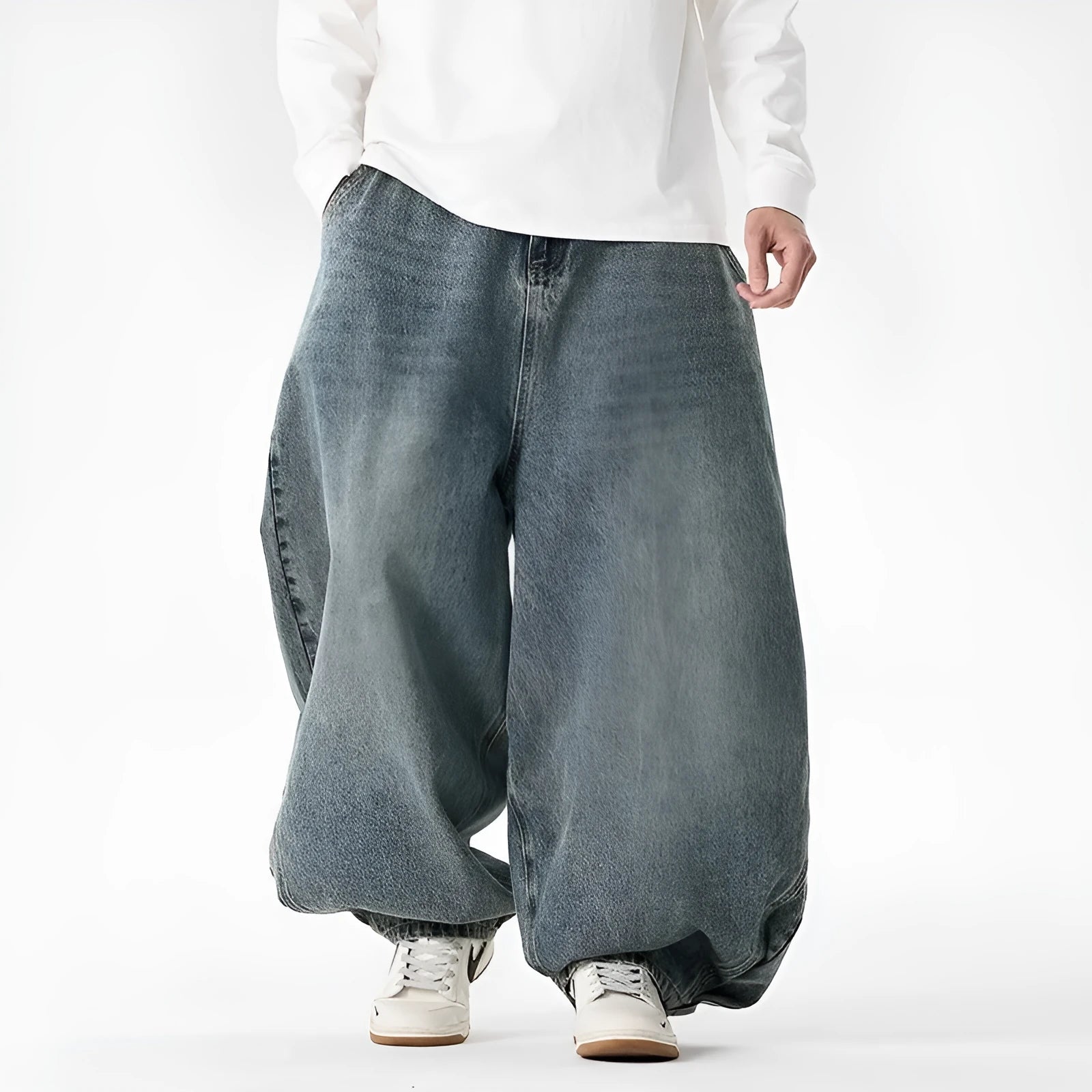 Men's plus size baggy jeans in light blue cotton denim with wide leg straight cut