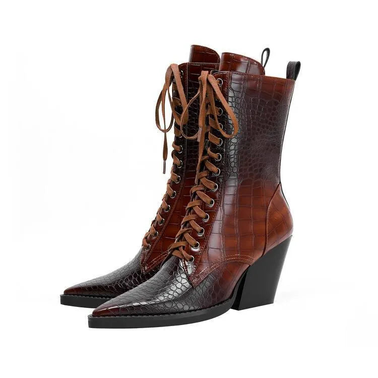 Retro pointed toe chunky heel boots with side zipper and sewing line detail in black