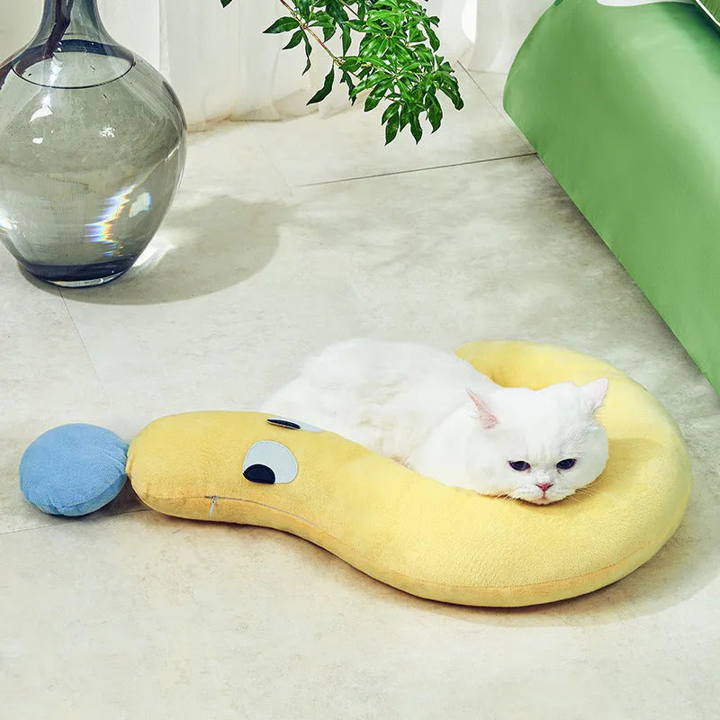 Blue or yellow rectangular pet pillow measuring 62cm by 39cm for dogs and cats