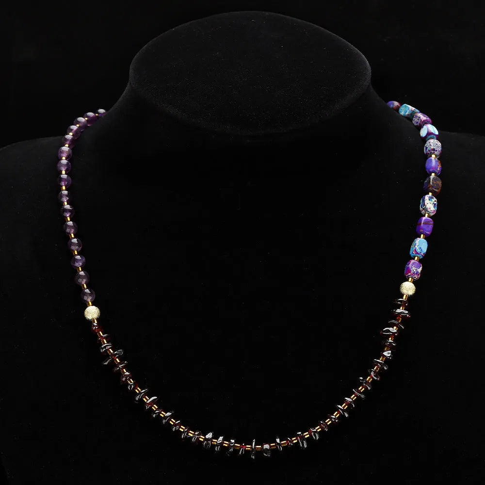 Amethyst round beads stone bracelet with garnet, handmade, unisex, purple colour, geometric shape