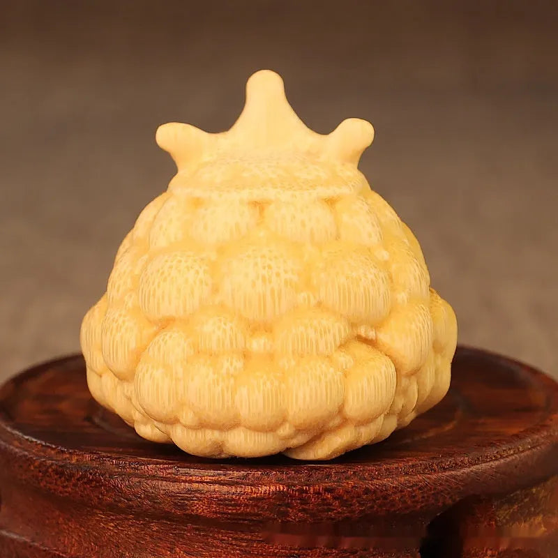 Solid bamboo carving ornament of Crown Princess toad in cute style