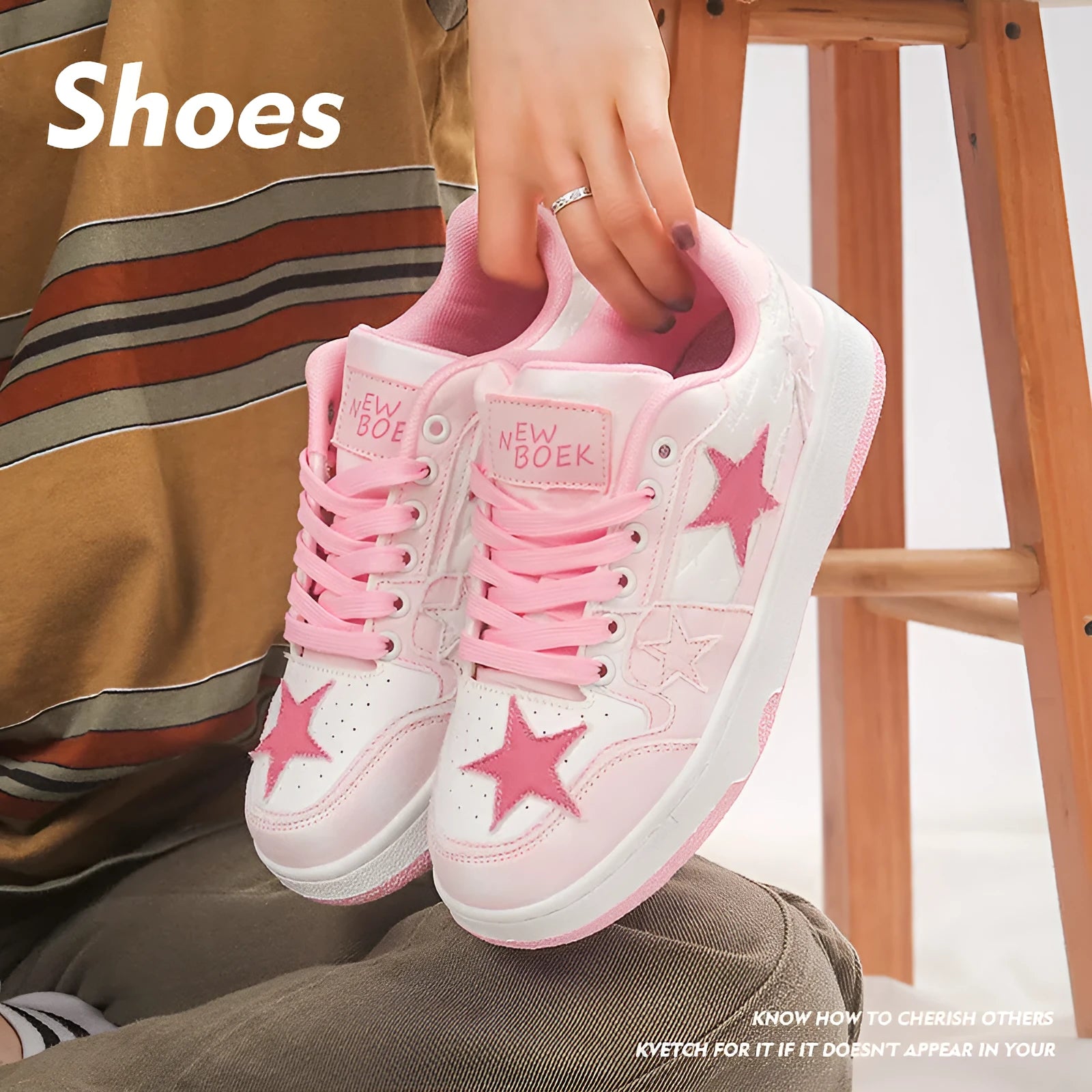 Denim skateboard shoes with round toe, rubber sole and front lace-up in pink, green and black colours