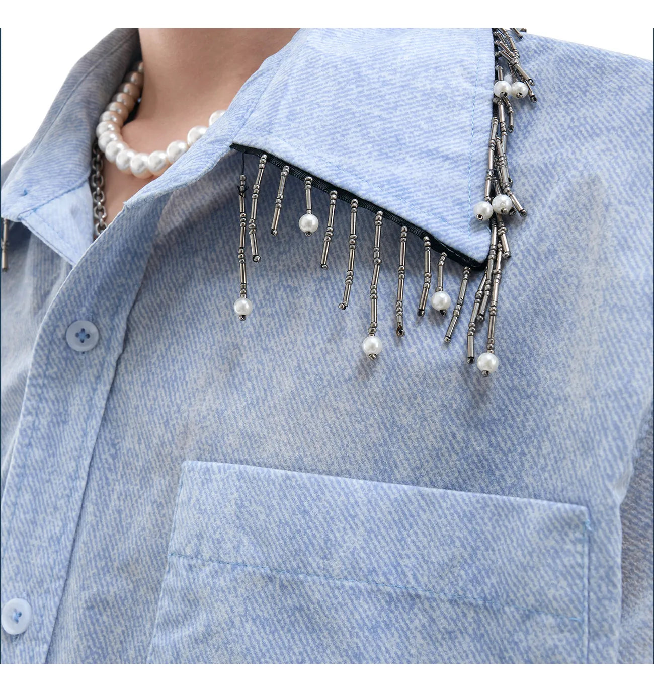 Men's blue and white gradient loose short sleeve shirt with quilted details