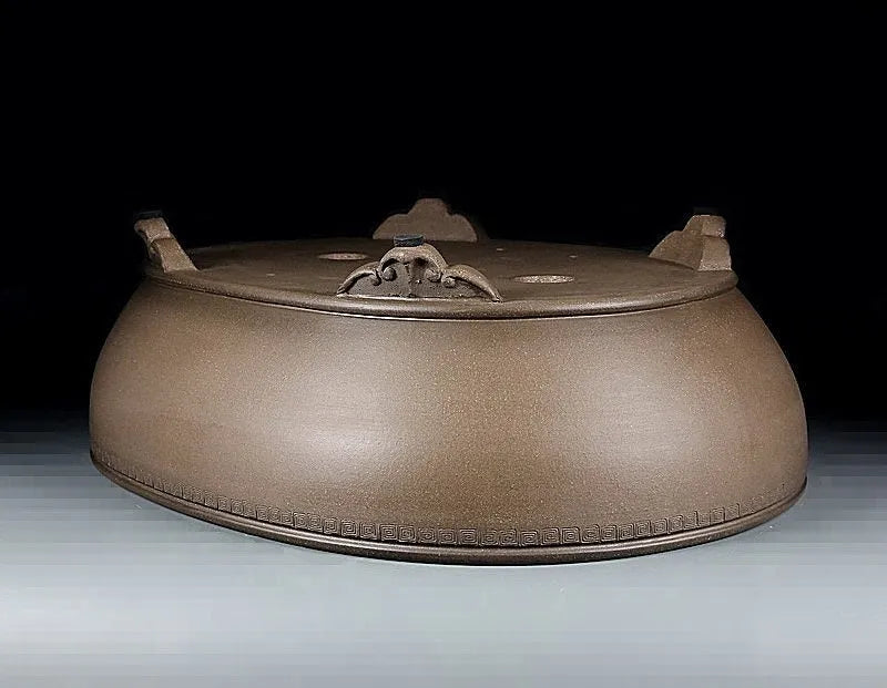 Handmade oval purple sand flowerpot with black mud green finish for desktop or ground plant displays