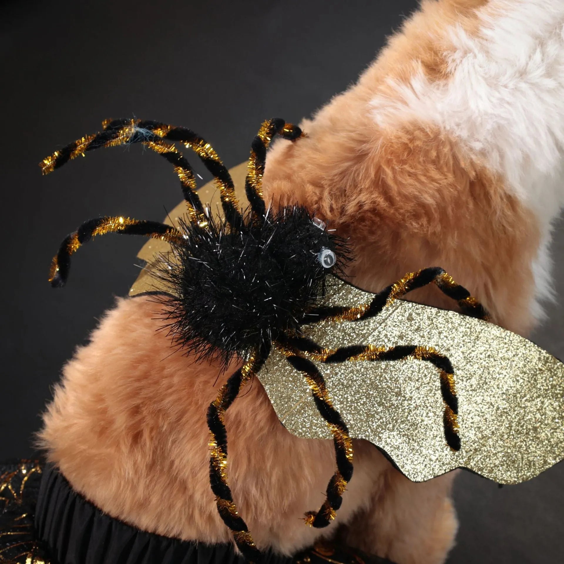Polyester dog Halloween costume suit in sizes S, M, L, XL for seasonal pet celebrations