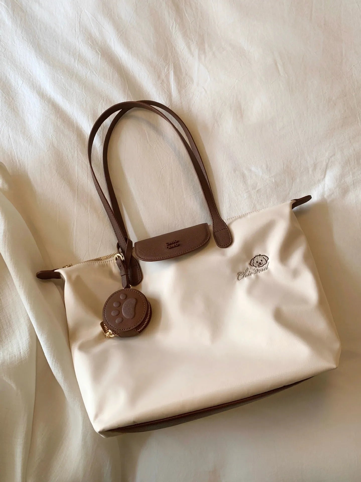 Women's structured square Oxford cloth tote shoulder bag with mobile phone compartment in pink colour
