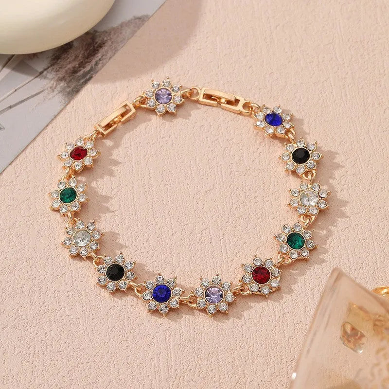 European style zinc alloy bracelet with flower design in electroplated gold and silver colours