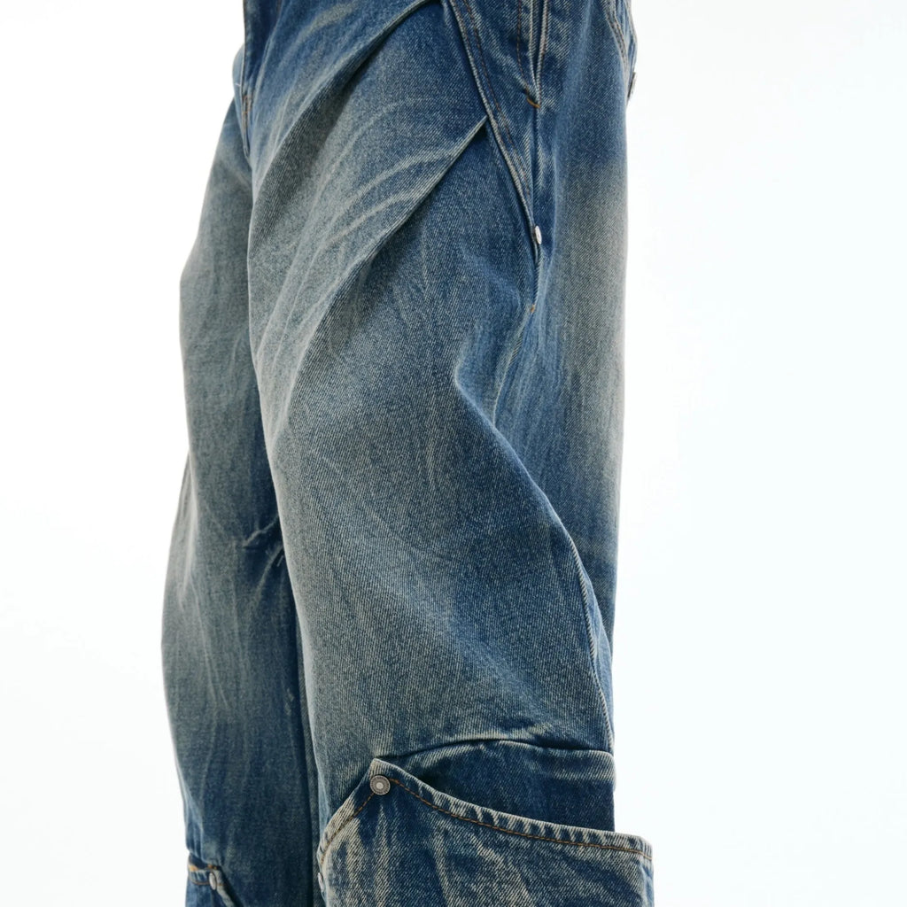 Men's verdant blue retro washed jeans with burst pattern and curved knife design in loose fit