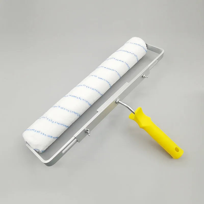 18-inch paint roller with lengthened handle, 71mm diameter engineering plastics barrel, and short hair brush head