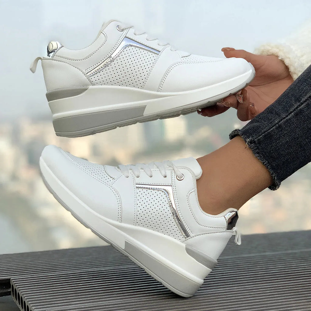 Women's wedge platform sports casual shoes in beige with rubber sole and lace-up closure