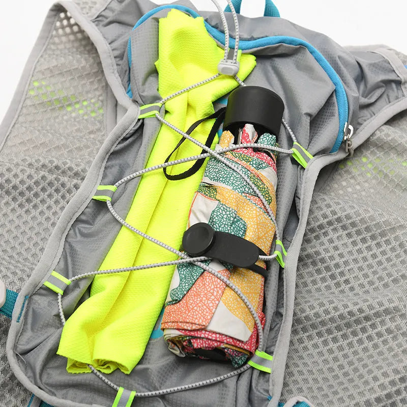 Multifunctional nylon running backpack with safety reflective elements in a solid colour, under 20L capacity for hiking and cycling