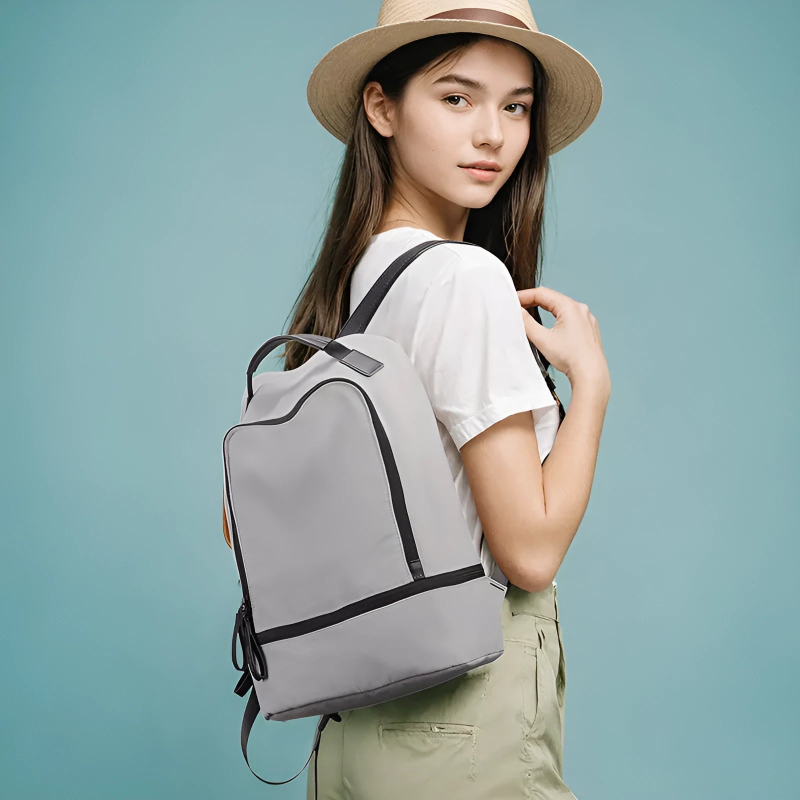 Lightweight Oxford cloth travel backpack in solid colour with below 20 litre capacity