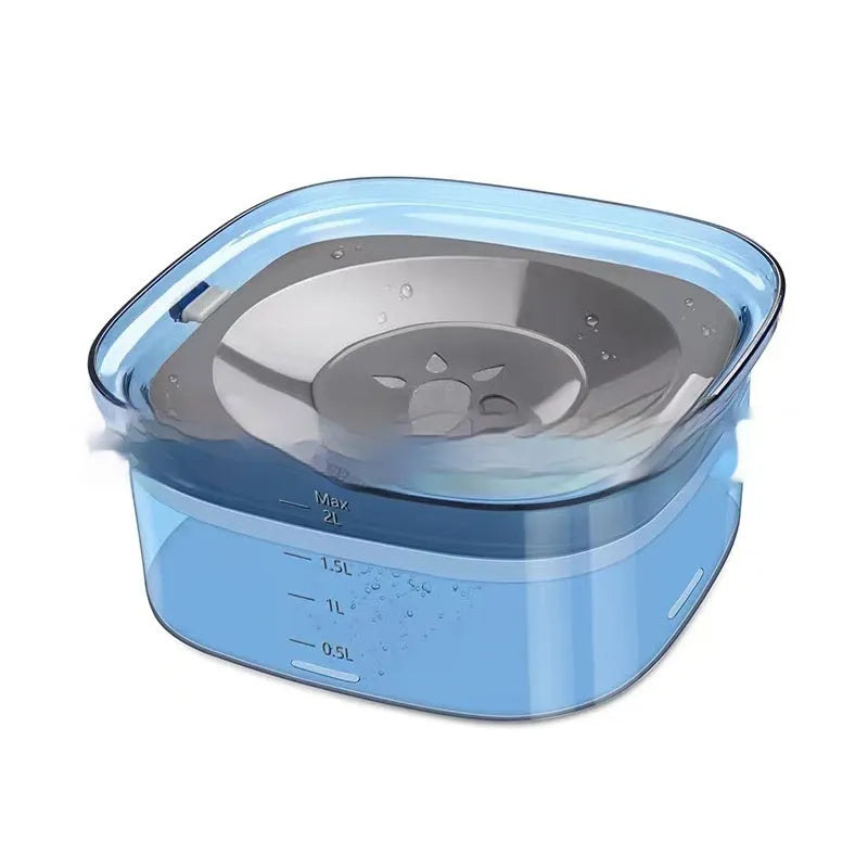 Transparent 70oz/2L dog water bowl with visible water level and floating disk