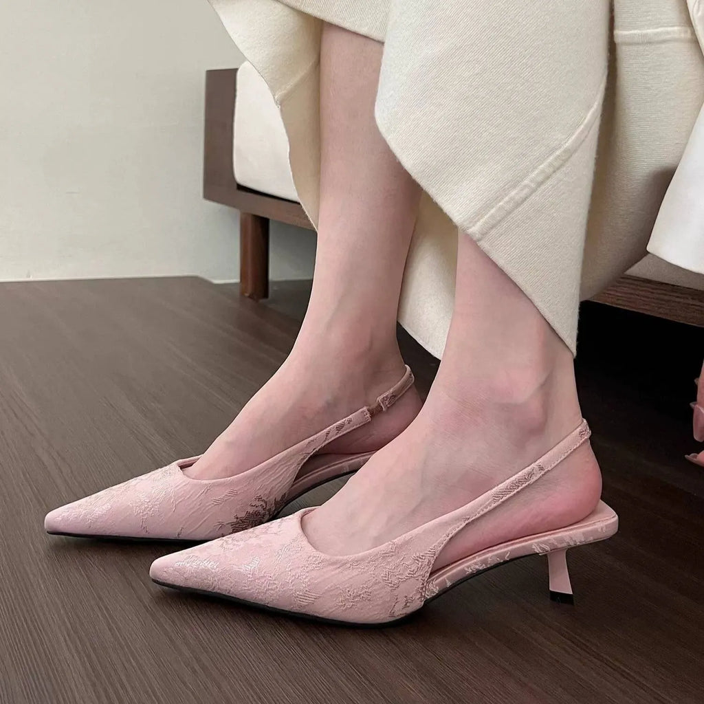 Women's Mary Jane stiletto heels with buckle, mid heel 3-6cm, cotton lining, available in milky white