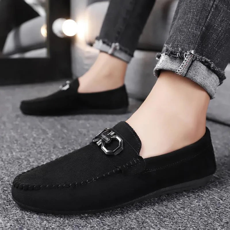 Men's black and grey suede casual shoes with rubber sole, available in sizes 39 to 44
